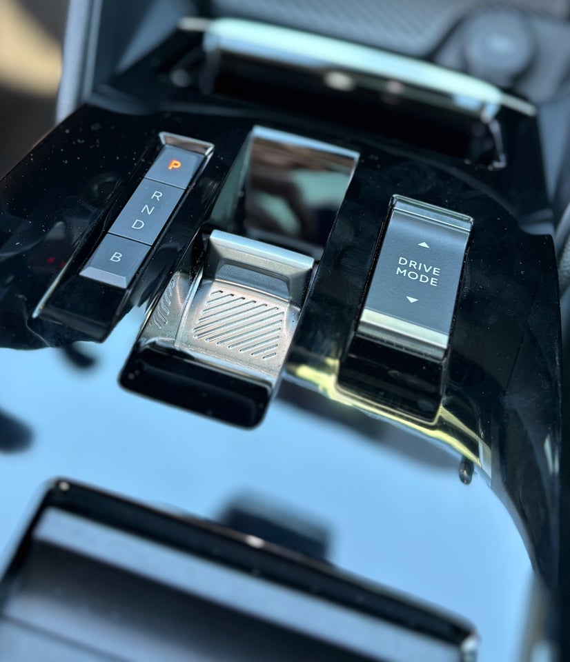 Citroën ë-C4 X 50 Palais Sky 4d