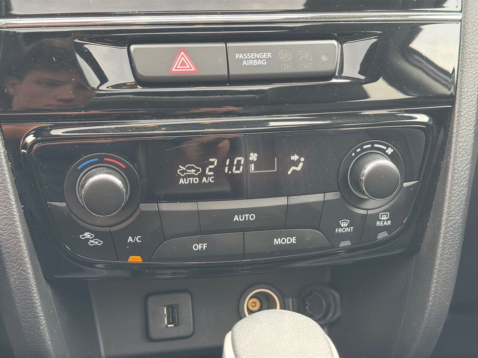 Suzuki Vitara 1,0 Boosterjet Adventure aut. 5d
