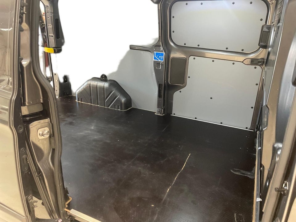 Ford Transit Custom 320L 2,0 TDCi 185 Sport aut.