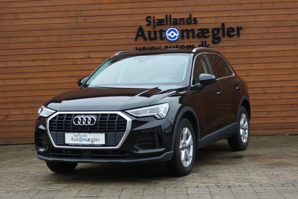 Audi Q3 45 TFSi e Attitude plus S-tr. 5d