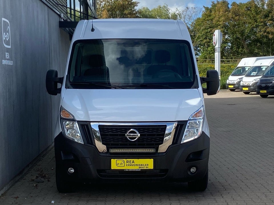 Nissan Interstar 2,0 dCi 150 L2H2 N-Connecta Van