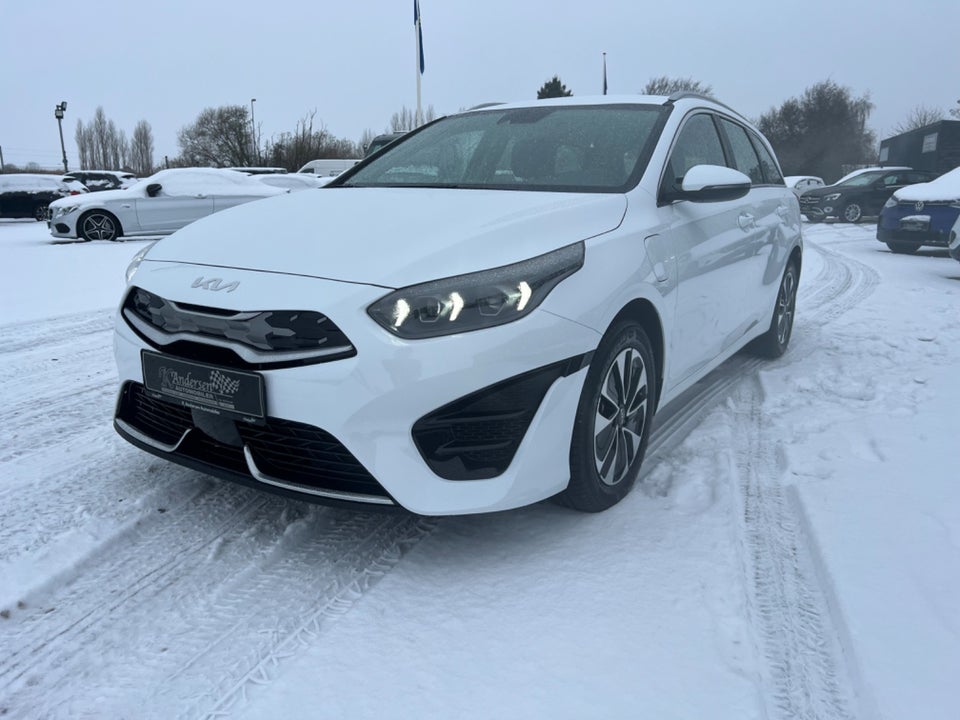 Kia Ceed 1,6 PHEV Prestige SW DCT 5d