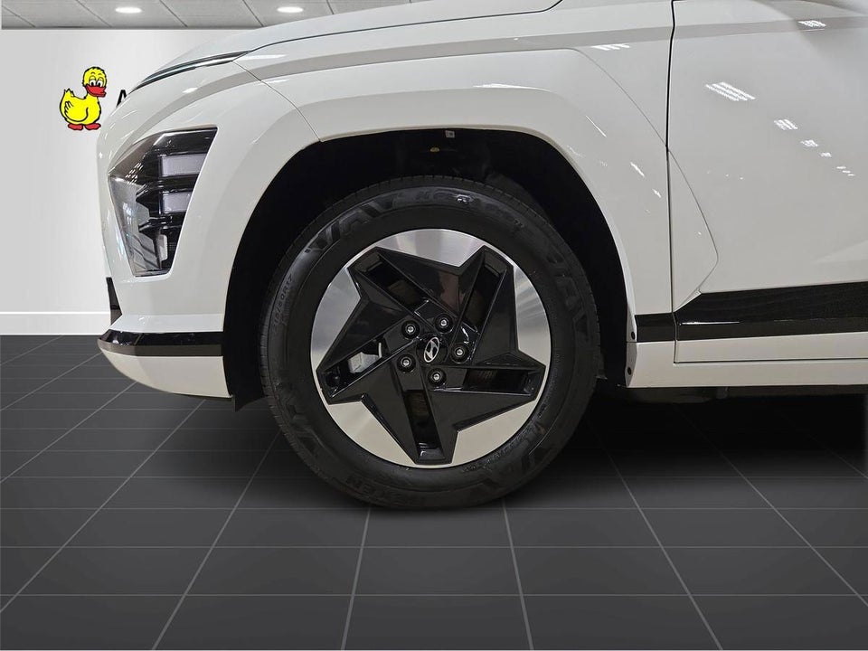 Hyundai Kona 48 EV Essential Van 5d