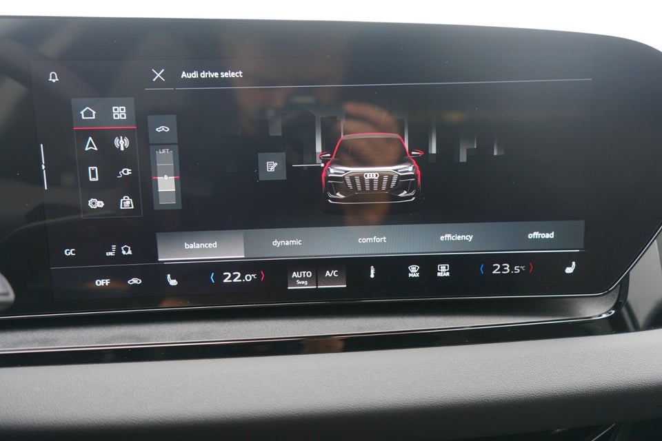 Audi Q6 e-tron S-line quattro 5d