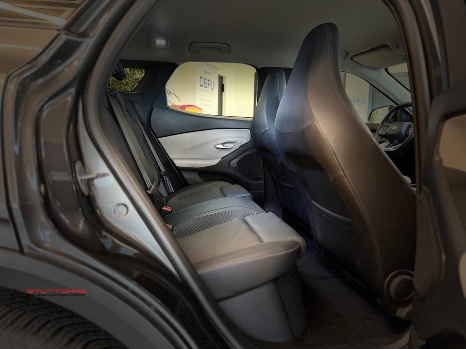 Ford Explorer 77 Select Extended Range 5d