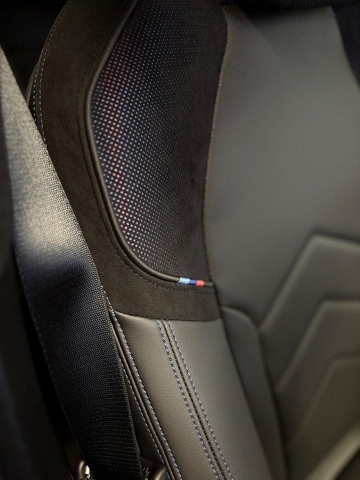 BMW i5 eDrive40 M-Sport 4d