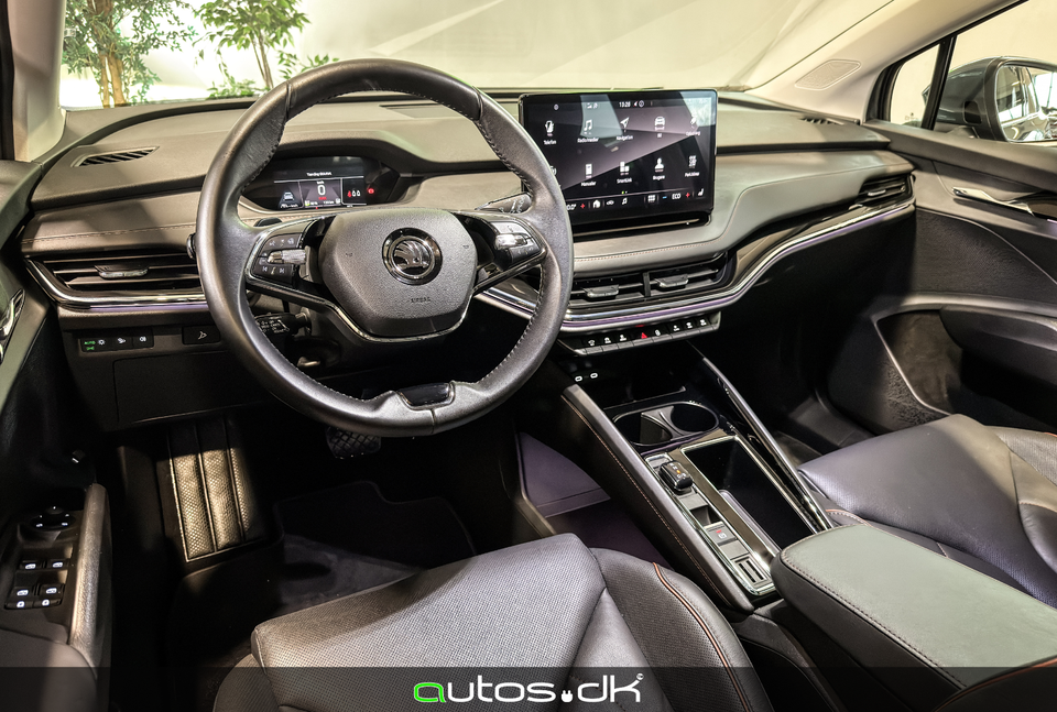 Skoda Enyaq 80 iV Selection Suite 5d