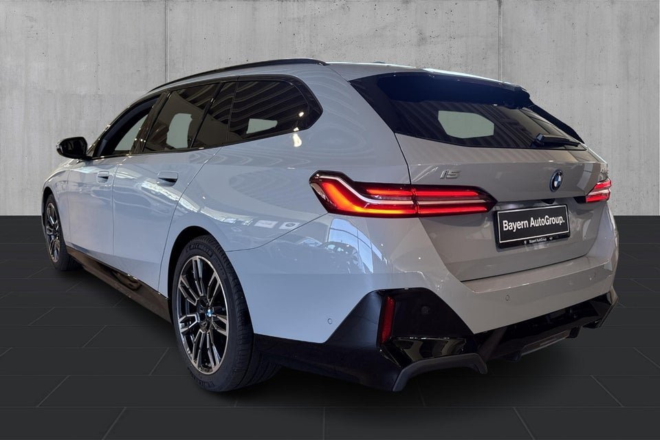 BMW i5 eDrive40 Touring M-Sport 5d