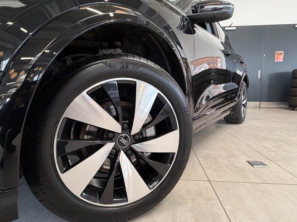 Audi Q6 e-tron Progress 5d