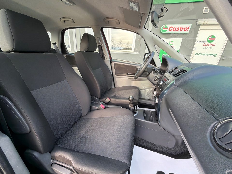 Suzuki SX4 1,6 CombiBack GLX 5d