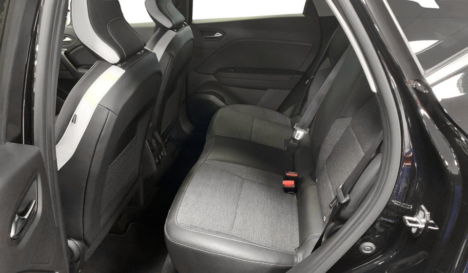 Renault Captur 1,6 E-Tech Intens 5d