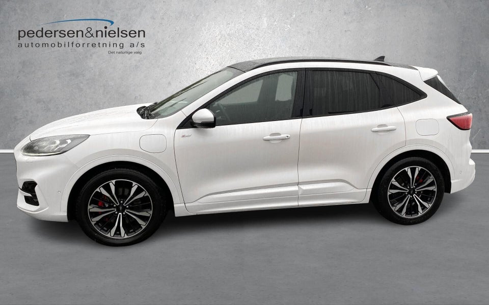 Ford Kuga 2,5 PHEV ST-Line X CVT 5d