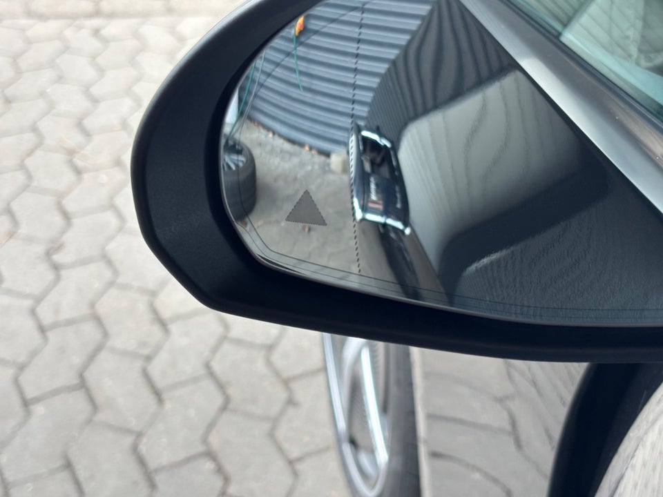 Mercedes EQE350+ Electric Art 4d