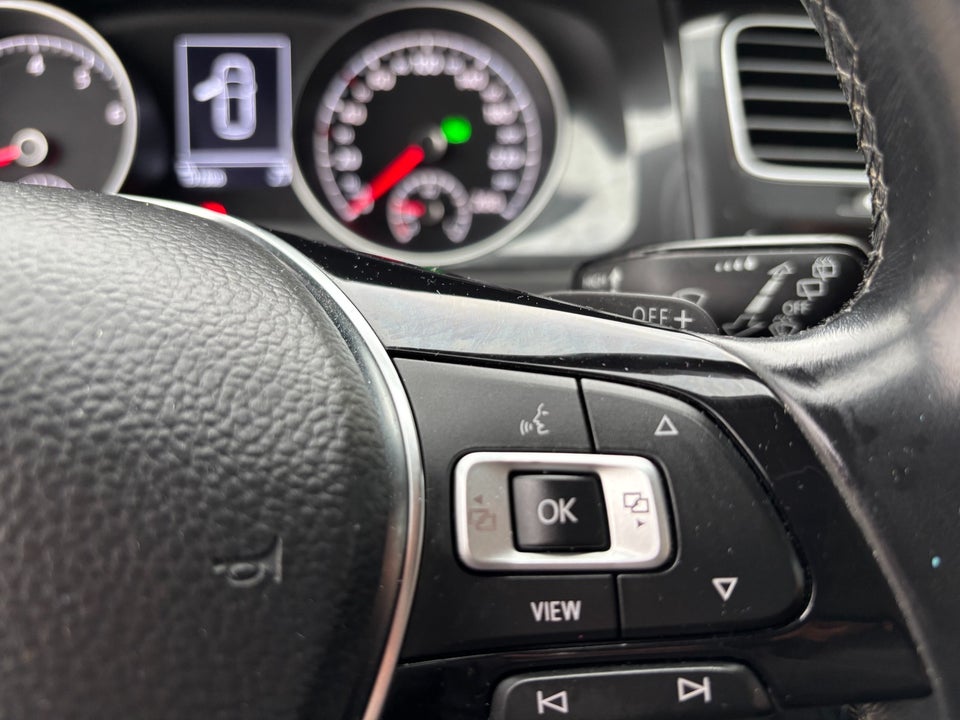 VW Golf VII 1,5 TSi 130 Comfortline DSG 5d
