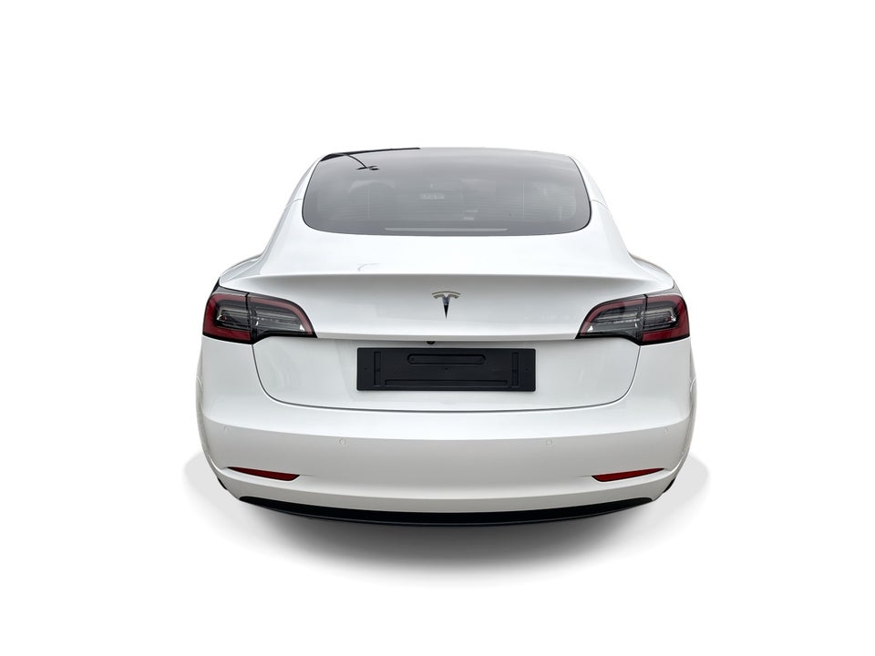 Tesla Model 3 Standard Range+ RWD 4d
