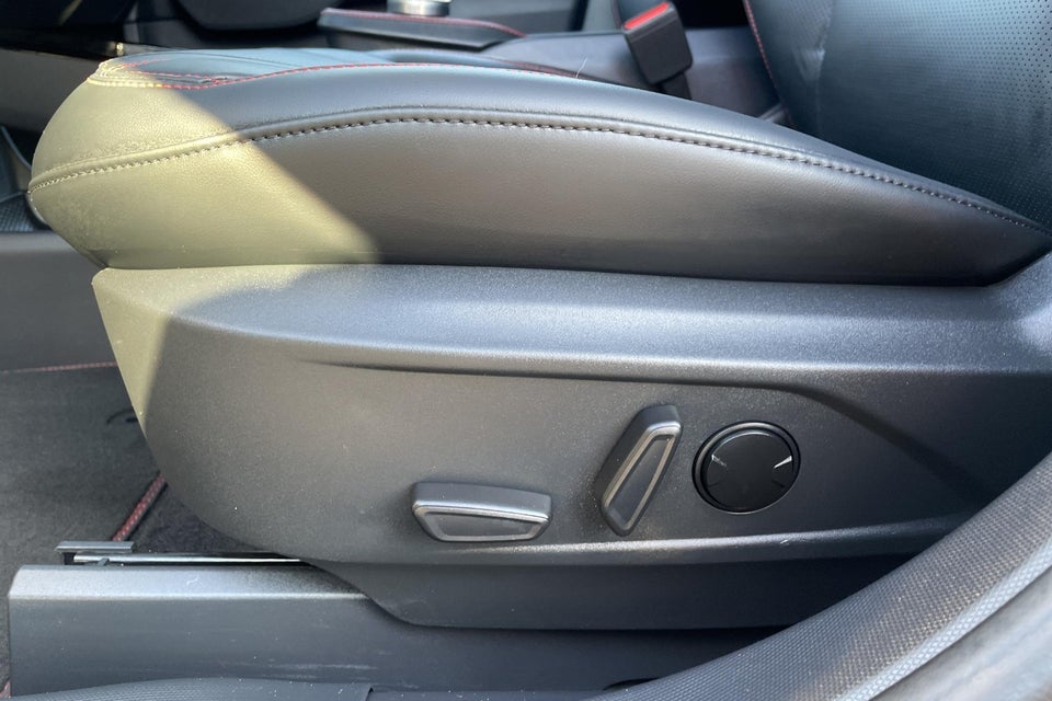 Ford Mustang Mach-E 91 Premium Extended Range AWD 5d