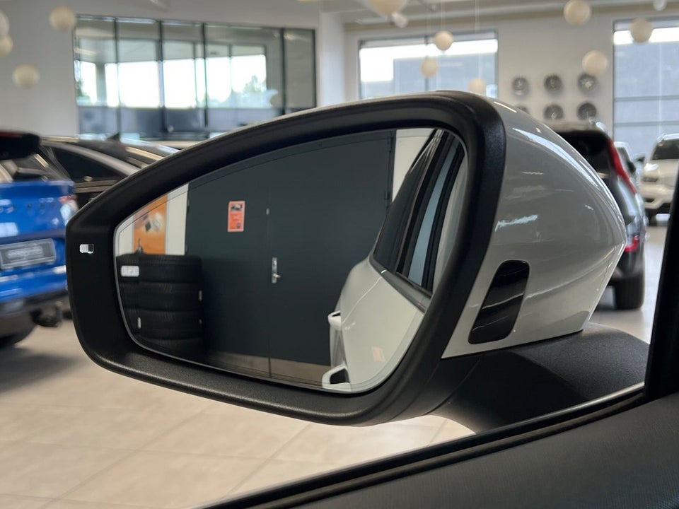 Skoda Enyaq 85 iV Loft 5d