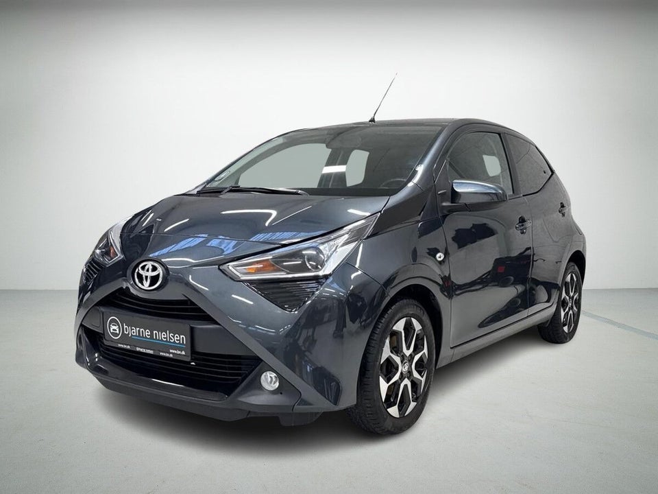 Toyota Aygo 1,0 VVT-i x-press 5d