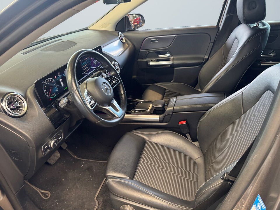 Mercedes EQA250 Progressive 5d