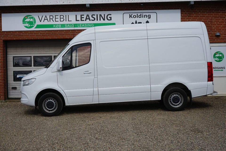 Mercedes Sprinter 316 2,2 CDi A2 Kassevogn RWD