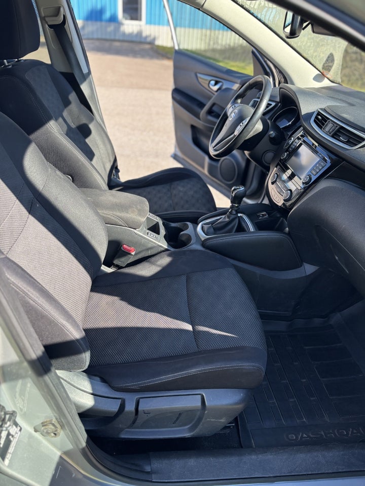 Nissan Qashqai 1,5 dCi 110 Acenta Connect 5d