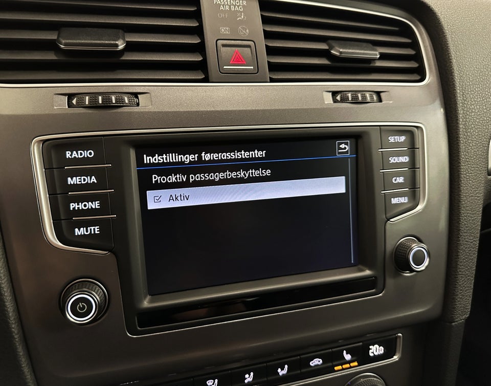 VW Golf VII 1,4 TSi 125 Allstar DSG BMT 5d