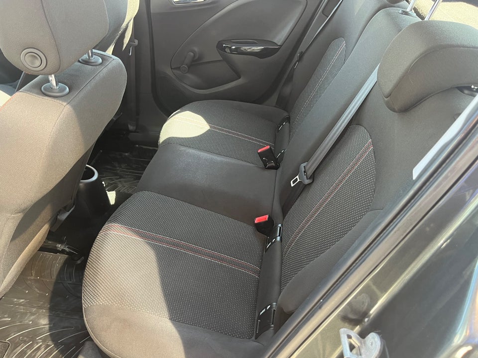 Opel Corsa 1,4 16V Sport 5d
