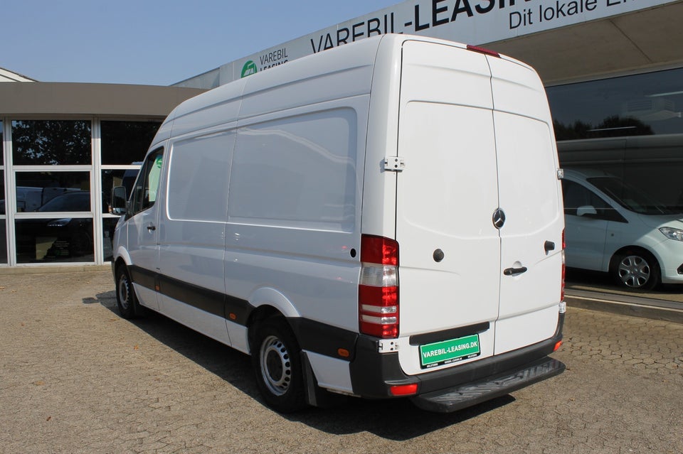 Mercedes Sprinter 316 2,2 CDi R2 Kassevogn 5d