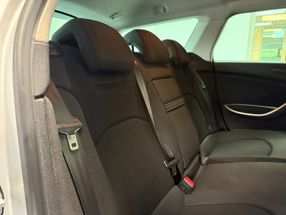 Citroën C5 1,8i 16V Advance Weekend 5d