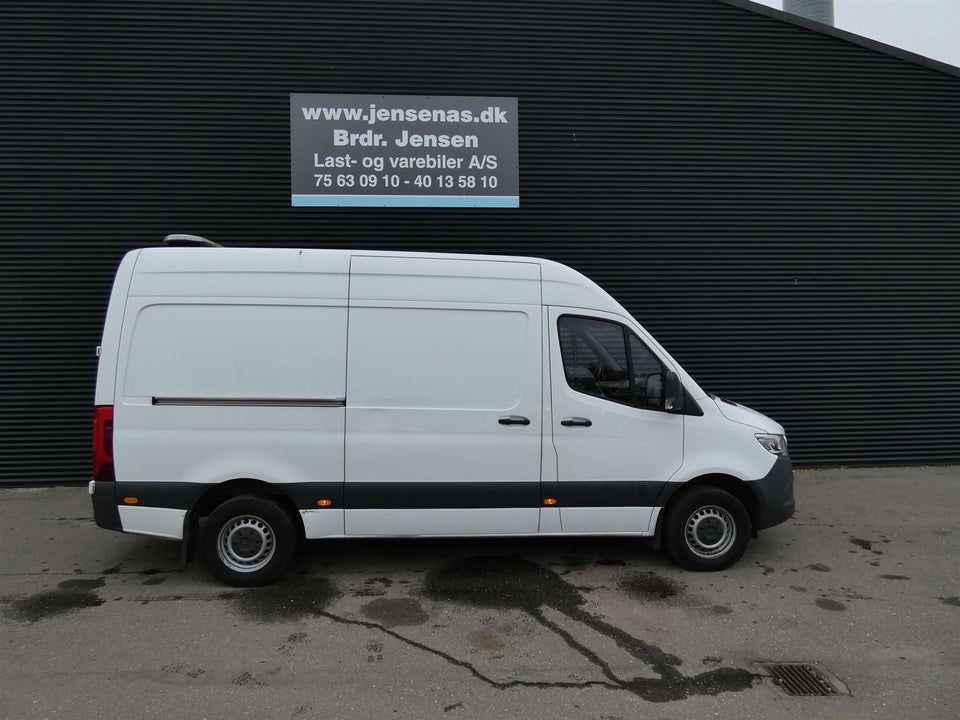 Mercedes Sprinter 317 2,0 CDi A2 Kassevogn aut. RWD