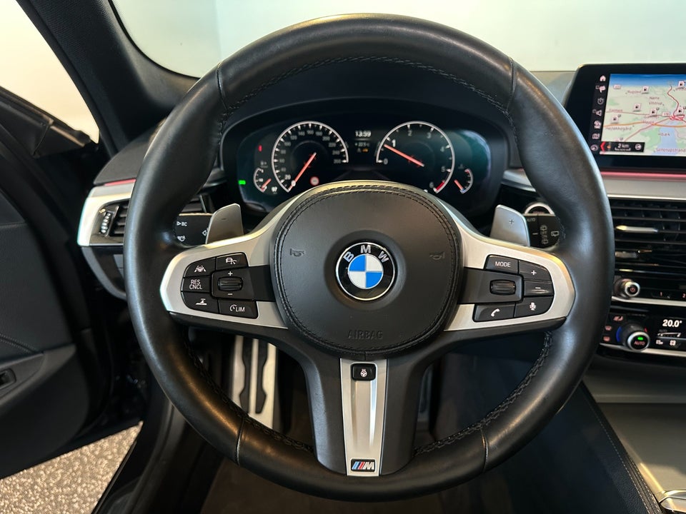 BMW 530d 3,0 Touring M-Sport aut. 5d