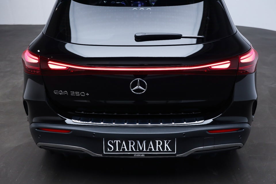 Mercedes EQA250+ AMG Advance 5d