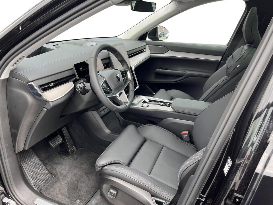 Volvo EX90 Plus 7prs 5d