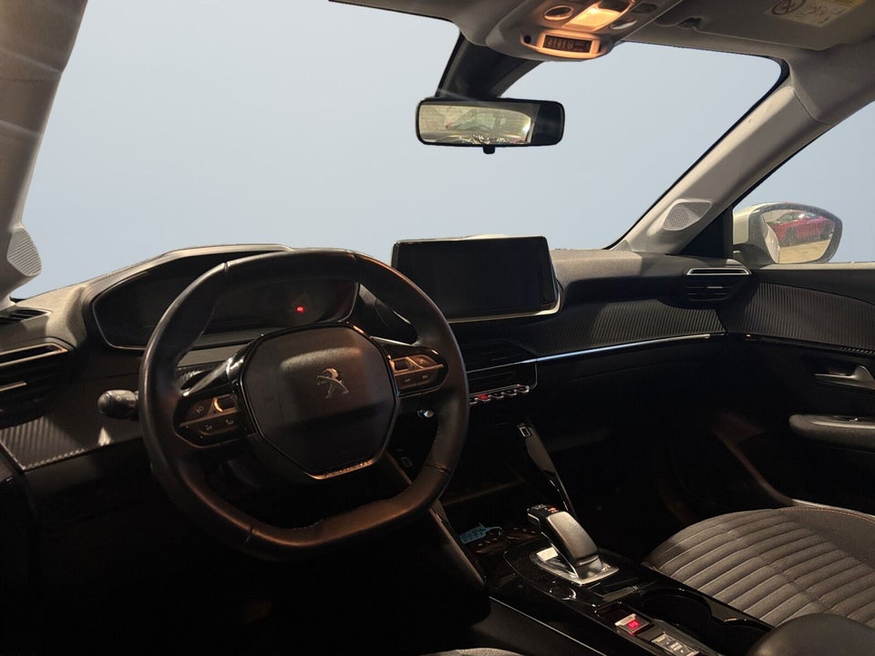 Peugeot e-208 50 Active Pack 5d