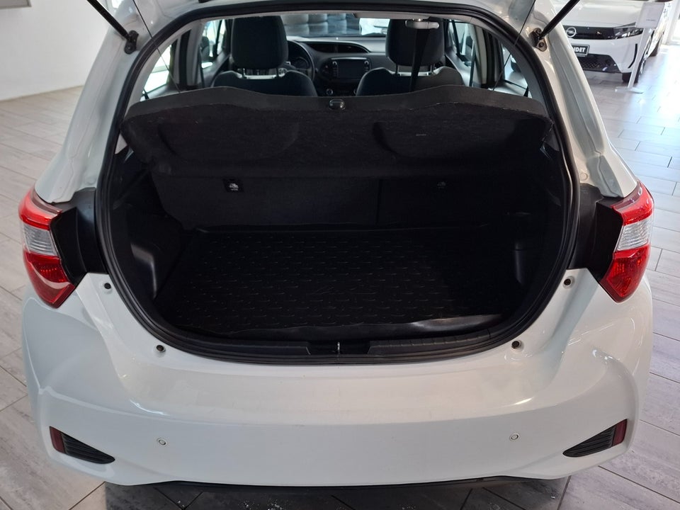 Toyota Yaris 1,5 Hybrid H2 e-CVT 5d