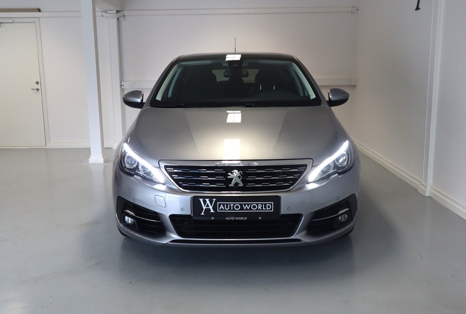 Peugeot 308 1,6 BlueHDi 120 Allure Sky 5d