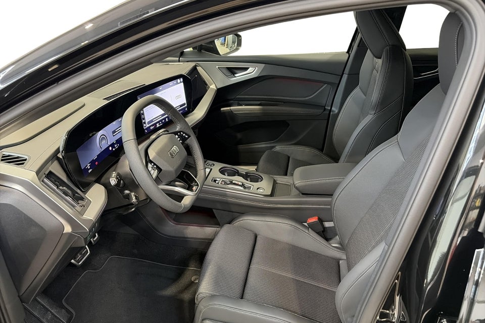 Audi Q4 e-tron performance 5d
