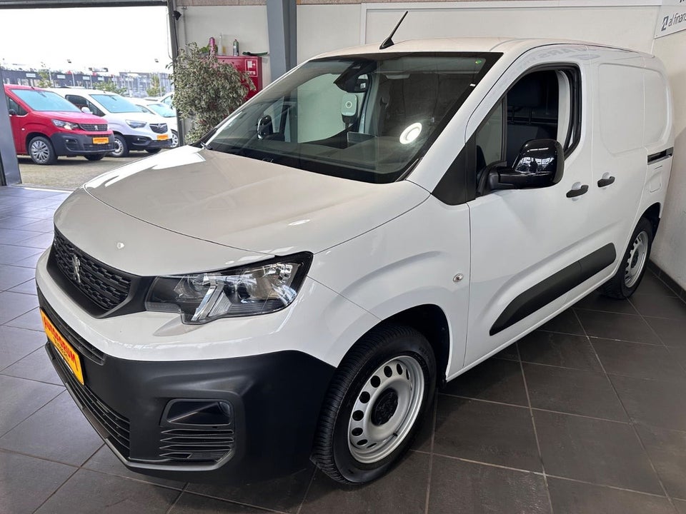 Peugeot Partner 1,5 BlueHDi 130 L1V1 Plus EAT8 Van