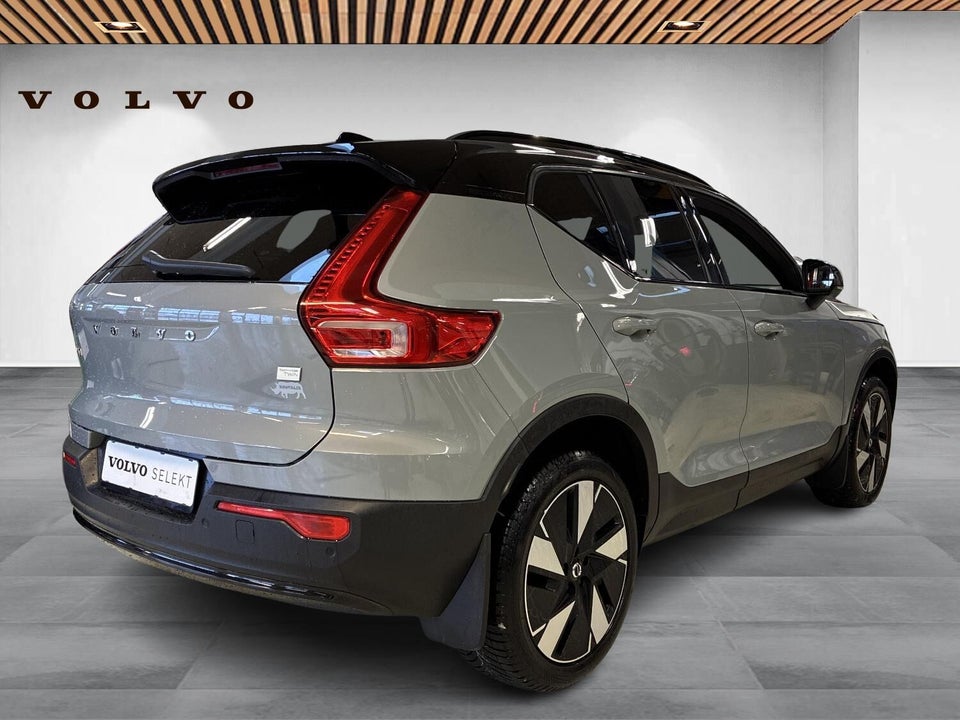 Volvo XC40 ReCharge Twin Plus 5d