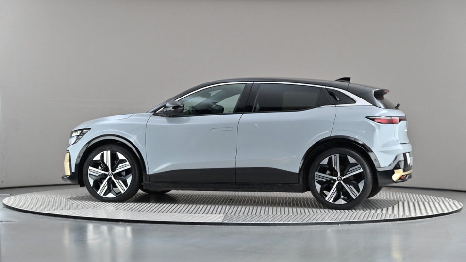 Renault Megane E-Tech 60 Iconic 5d