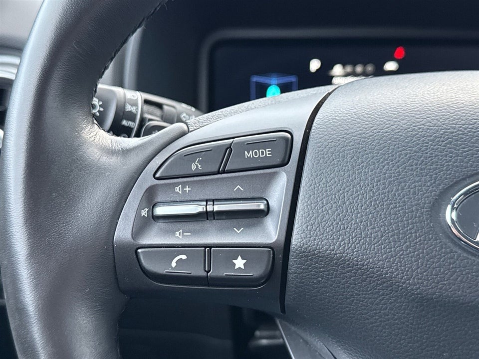 Hyundai Kona 39 EV Select 5d