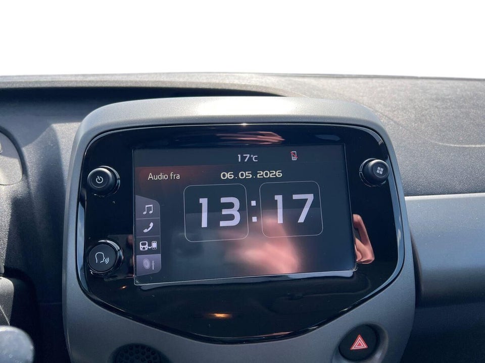Toyota Aygo 1,0 VVT-i x-press 5d