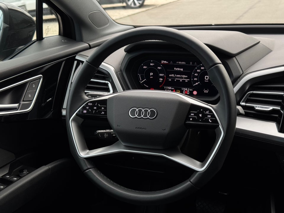 Audi Q4 e-tron 45 Progress 5d