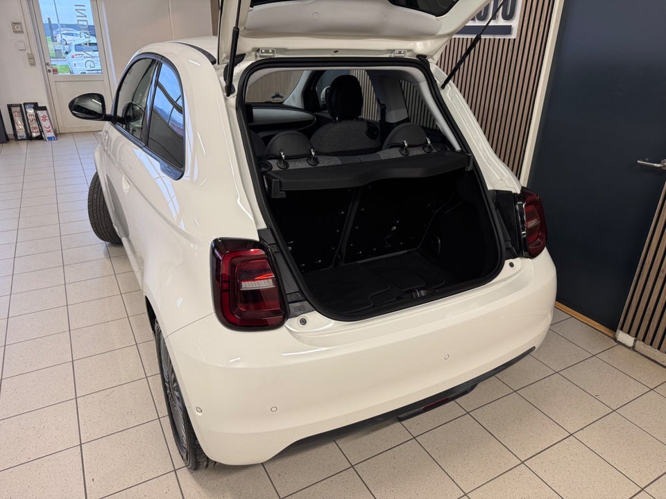 Fiat 500e 42 Icon 3d