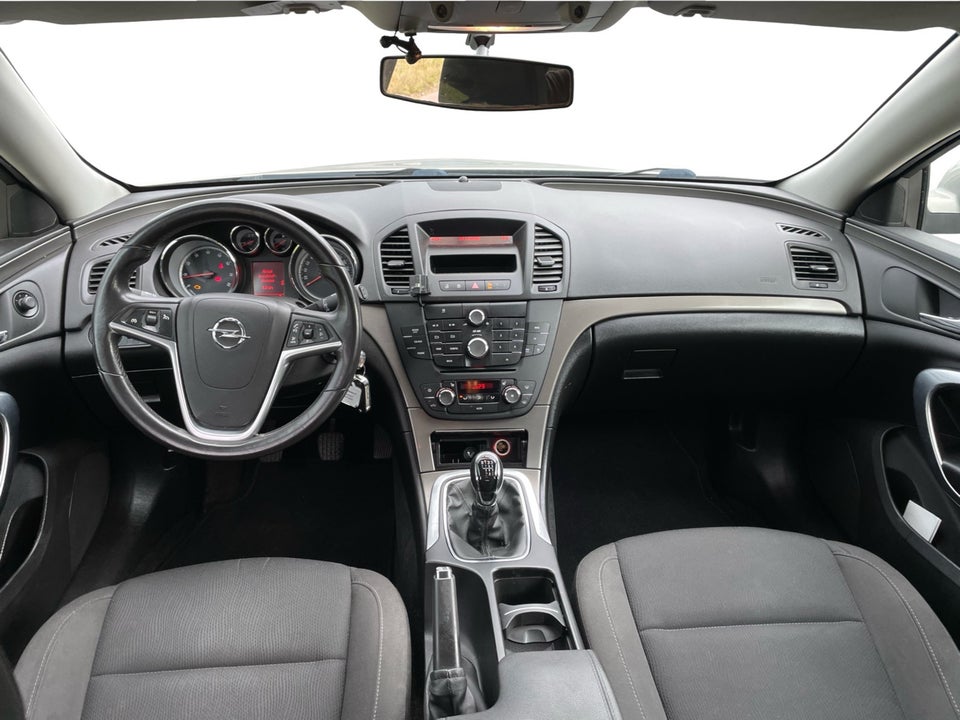 Opel Insignia 1,8 Cosmo 4d