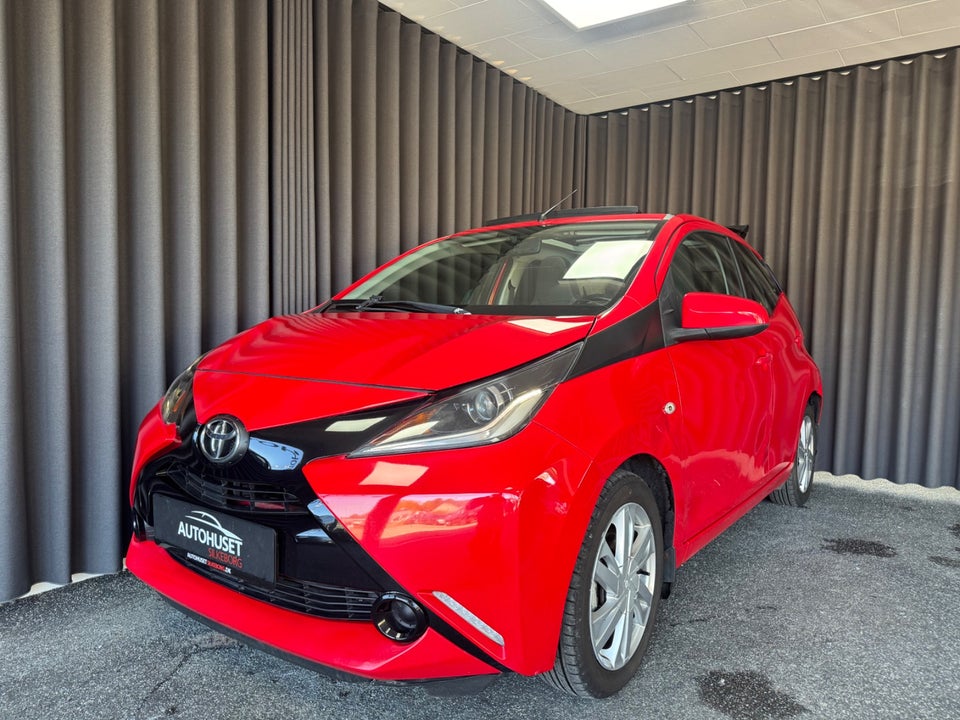 Toyota Aygo 1,0 VVT-i x-sky 5d
