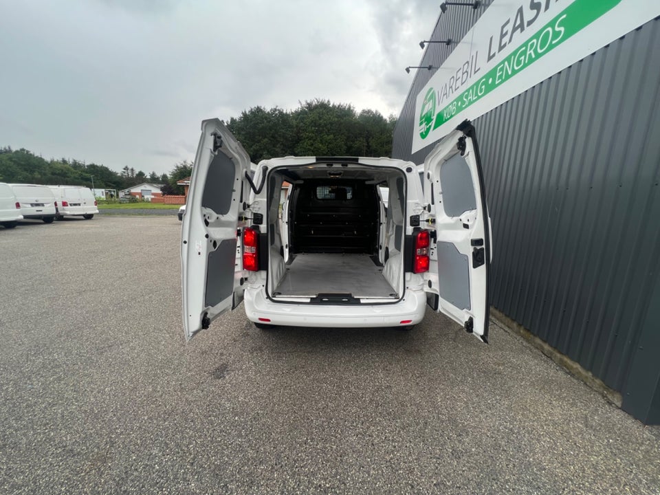 Citroën Jumpy 2,0 BlueHDi 122 L2 MasterLine EAT8