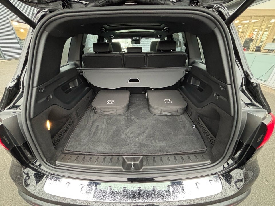 Mercedes EQB300 Progressive 4Matic 5d