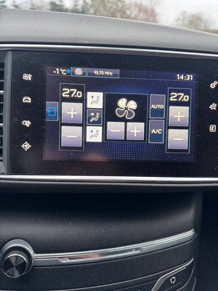 Peugeot 308 1,6 BlueHDi 120 Allure 5d