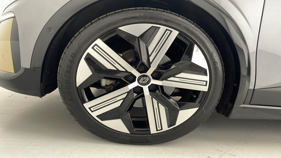 Renault Megane E-Tech 60 Iconic 5d